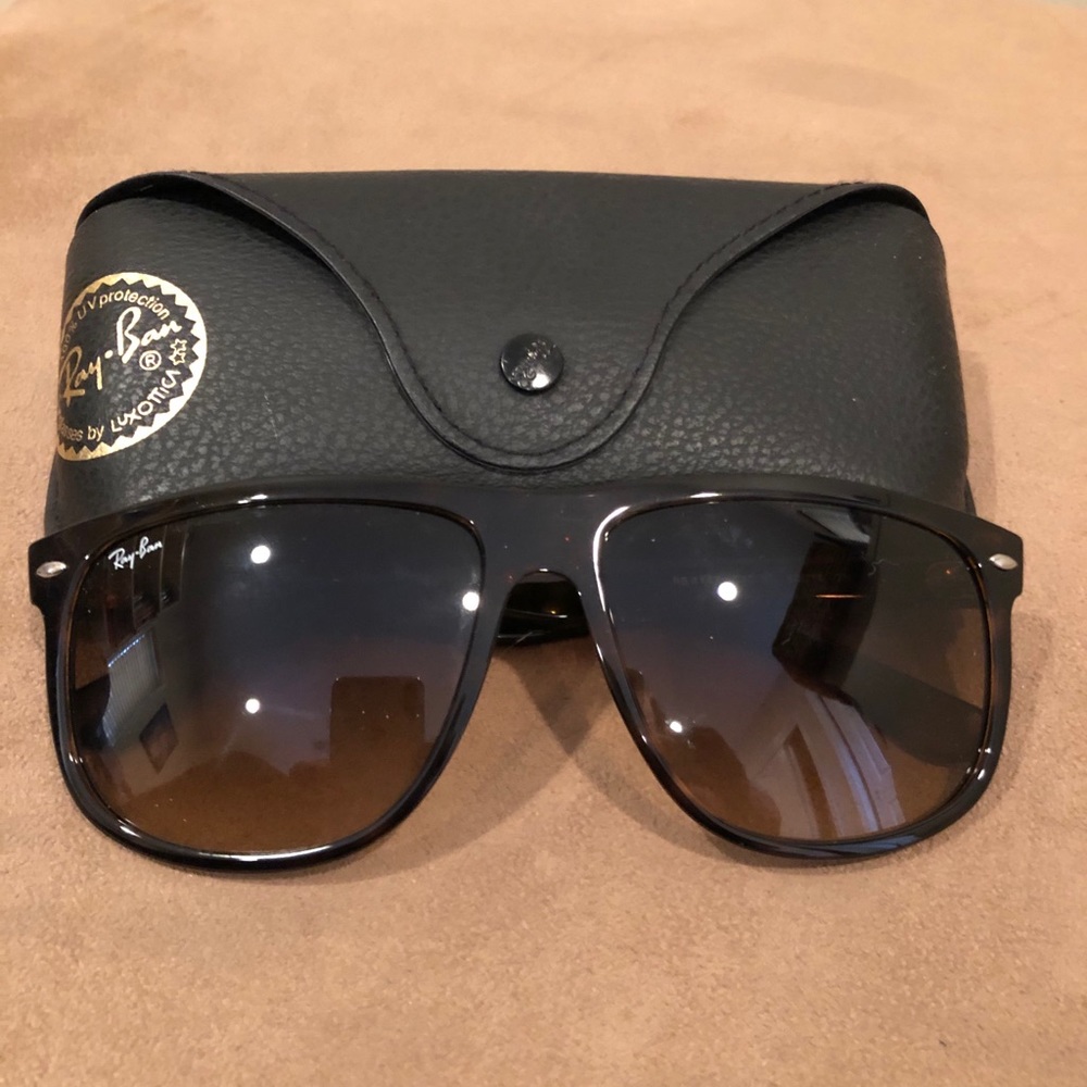 Ray-ban Tortoiseshell Sunglasses (Authentic)
